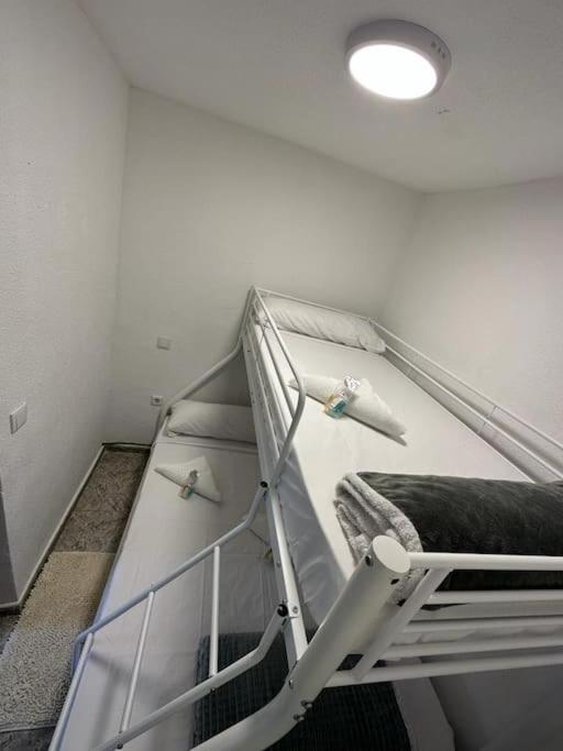 Economico Piso En Madrid Centro Appartement Buitenkant foto